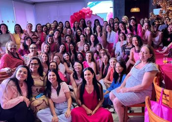 Primeiro ‘Almoço Rosa’ reúne mais de 100 mulheres empreendedoras em Paulo Afonso