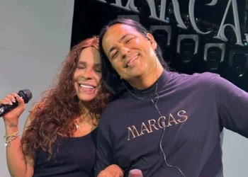 Dois ex-Calcinha Preta: Silvânia Aquino se junta a Berg Rabelo em nova banda da empresa de Wesley Safadão