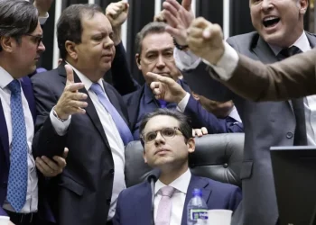 “Um presente de Natal para o Brasil” – Por Francisco Nery Júnior