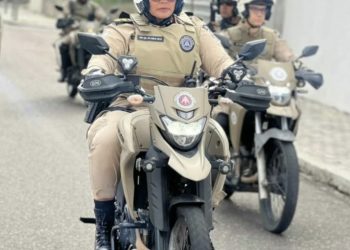 Após transtornos no Natal, comandante da PM, Emilia Neta, dispara: “a gente vai pra cima contra motoqueiros arruaceiros”