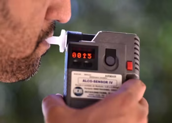 20º BPM atua na BA-210 e prende motorista por embriaguez ao volante