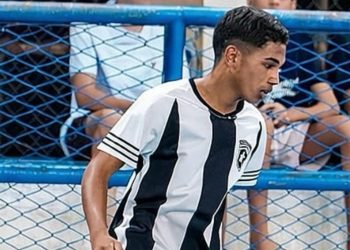 Jovem de 18 anos, atleta do futsal de Tacaratu, é morto a tiros na PE-375; adolescente e outro rapaz ficam feridos