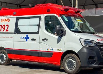 Paulo Afonso recebe nova ambulância do SAMU e kit de telessaúde para UBS em evento em Salvador