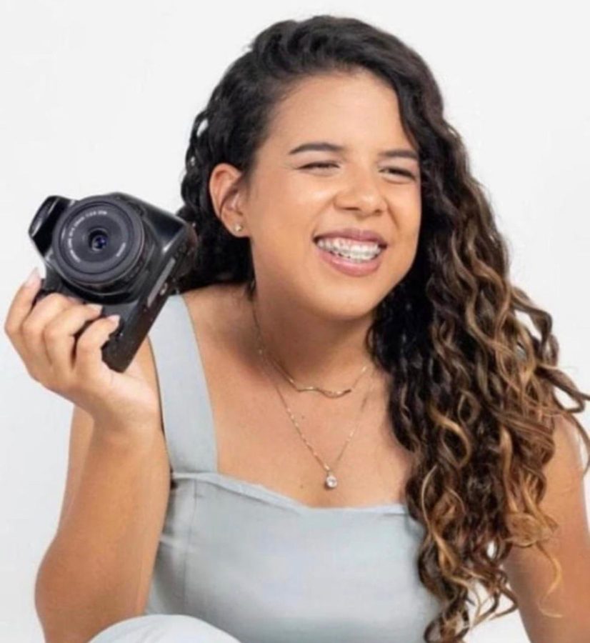 c3f36f_e6a03a05faa3480b8f0be1a520d6ffd8mv2