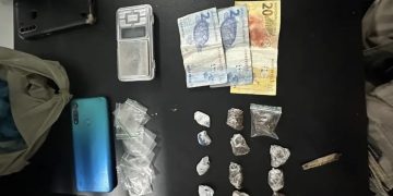 Ação da PM desarticula esquema de fracionamento de drogas em Paulo Afonso