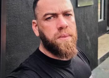 Caso Flávia Barros: Após cirurgia, policial penal suspeito de feminicídio não está mais na ala vermelha e segue em recuperação