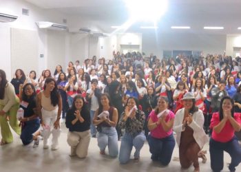 Vereadora Evinha participa do “Papo de Garota” no CETIPA e fala sobre o lugar das mulheres na sociedade