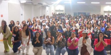 Vereadora Evinha participa do “Papo de Garota” no CETIPA e fala sobre o lugar das mulheres na sociedade
