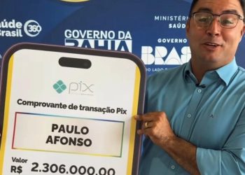 Familiares e amigos se despedem de Diego Amaro e cobram justiça; vítima foi assassinada em Glória-BA