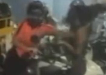 Vídeo flagra agressão de ex-namorado em Paulo Afonso; vítima diz: “era apenas uma conversa e ele se exaltou”