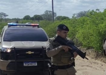 Motocicleta é apreendida após flagrante de “grau” em Paulo Afonso