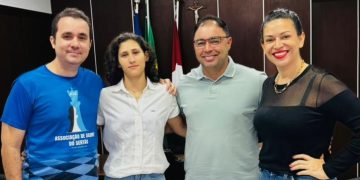 Vereadora Evinha articula fortalecimento do xadrez e defende inclusão nas escolas públicas