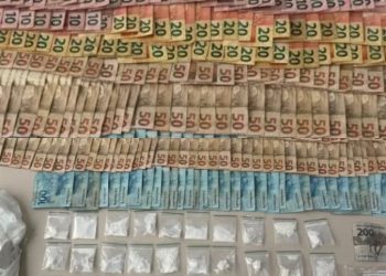 Polícia prende foragido, desarticula ponto de tráfico e apreende mais de R$ 11 mil em Paulo Afonso