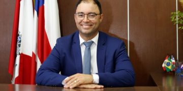 Após denúncia de vereadores e parecer do MP sobre uso da PGM, Justiça extingue ação contra prefeito Mário Galinho por entender que caso não cabe na esfera eleitoral