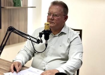Celso Brito critica mudança administrativa no BTN e protocola requerimento pela reabertura com status de secretaria