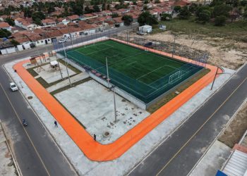 Com obras quase 100% finalizadas, Primeiro Centro Esportivo Comunitário de Delmiro Gouveia será inaugurado nos próximos dias