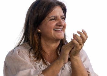 Pesquisa aponta aprovação de 91,6% da gestão da prefeita Ziane Costa em Delmiro Gouveia