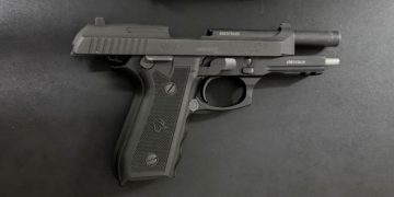 Homem é detido com pistola calibre .40 após denúncia de ameaça no centro de Paulo Afonso