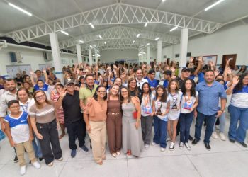 Delmiro Gouveira: alunos e comunidade da Escola Afrânio Salgado Lages vivem dia histórico com inauguração de nova sede 