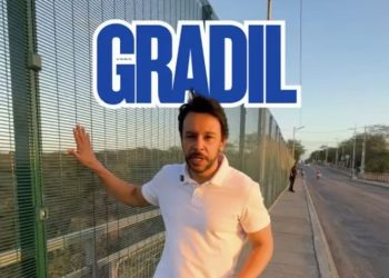 Deputado Mário Negromonte Júnior acompanha instalação de gradil na Ponte Metálica e relembra reivindicação feita em 2023: “Para restabelecer a verdade”