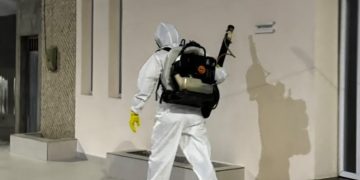 Setor de Endemias intensifica combate ao Aedes aegypti com uso de bombas costais em Delmiro Gouveia