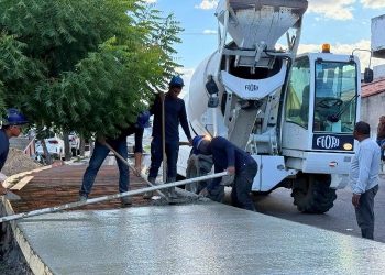 Prefeitura inicia obras de cobertura de canal no Bairro Moxotó Bahia