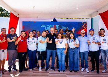 Prefeita Ziane Costa e ex-prefeito Luiz Carlos Costa realizam grande encontro político com Arthur Lira em Delmiro Gouveia