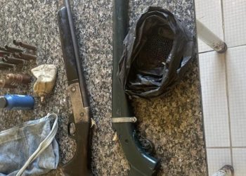 Denúncia de disparos termina com apreensão de duas armas na zona rural de Glória-BA
