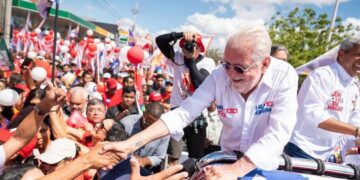 Antes da caminhada em Paulo Afonso, Wagner rebate acusação de R$ 3 milhões mensais citada em reportagem do UOL sobre o caso Master