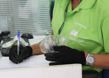 Coelba oferece troca gratuita de lâmpadas antigas por modelos LED em Paulo Afonso; saiba como participar