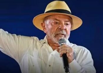Agora é oficial: Lula assina MP que proíbe bets e jogos online no Brasil; veja o cronograma e como fica o futebol